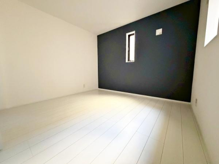 �����s�����q�s�U�c��1���ڂ̐V�z��ˌ��Ă̗m��