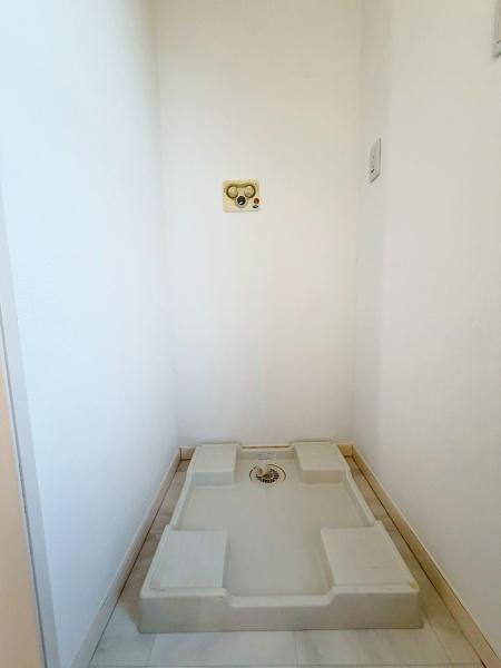 �����s�����q�s����1���ڂ̒��È�ˌ��Ă̐��ʑ�E���ʏ�