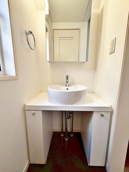 �����s�����q�s����1���ڂ̒��È�ˌ��Ă̐��ʑ�E���ʏ�