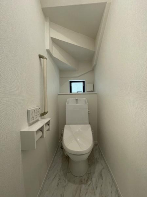 sqsac5ڂ̐VzˌẴgC