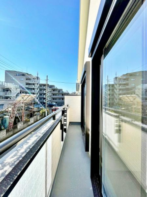 sqsac5ڂ̐VzˌẴoRj[