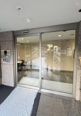 �����s�����q�s��a�c��3���ڂ̒��Ã}���V�����̃G���g�����X