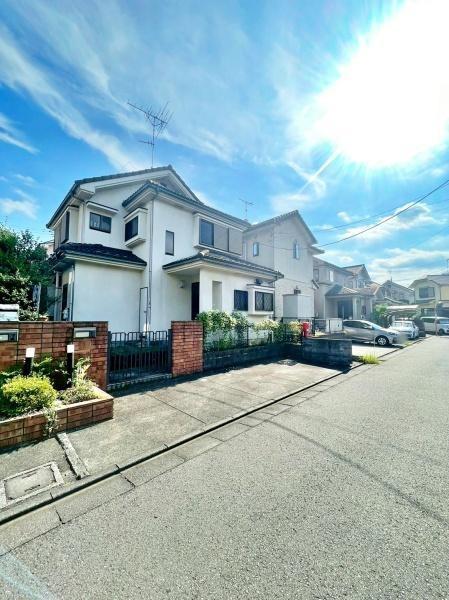 東京都八王子市久保山町2丁目の土地の前面道路含む現地写真