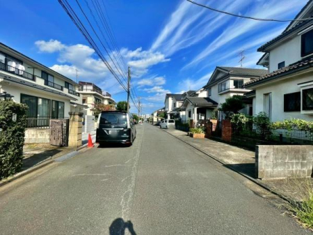 sqsvێR2ڂ̓yn̑OʓH܂ތnʐ^