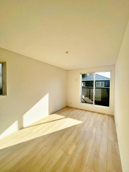 �����s�����q�s�������q��2���ڂ̐V�z��ˌ��Ă̗m��