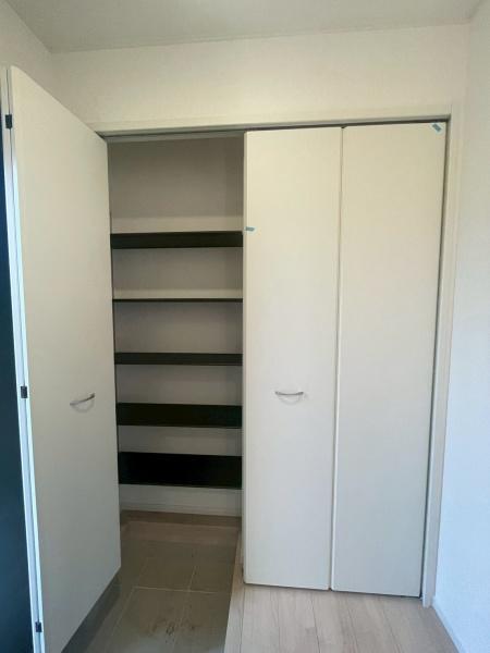 �����s�����q�s�������q��2���ڂ̐V�z��ˌ��Ă̌���