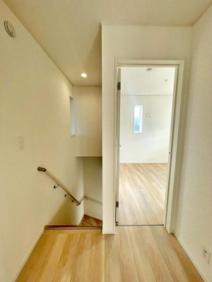 �����s�����q�s�������q��2���ڂ̐V�z��ˌ��Ă̂��̑�����