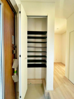 �����s�����q�s�������q��2���ڂ̐V�z��ˌ��Ă̌���