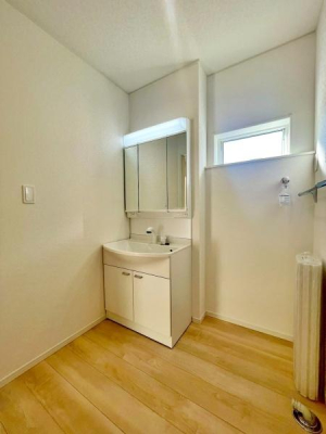 �����s�����q�s�������q��2���ڂ̐V�z��ˌ��Ă̐��ʑ�E���ʏ�