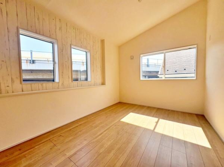 �����s�����q�s�茴���̐V�z��ˌ��Ă̗m��