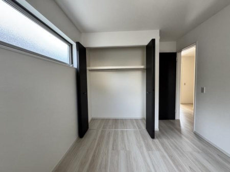 �����s�����q�s�Β��̐V�z��ˌ��Ă̗m��