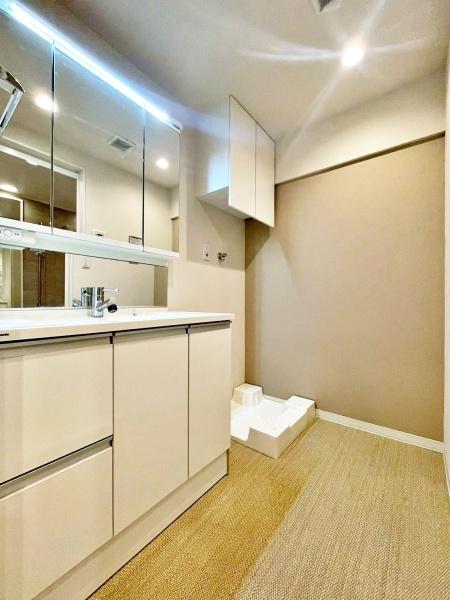 sqs_4ڂ̒Ã}V̐ʑEʏ