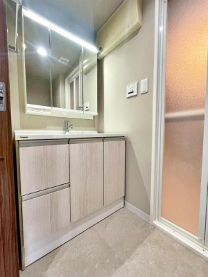 sqsq1ڂ̒Ã}V̐ʑEʏ