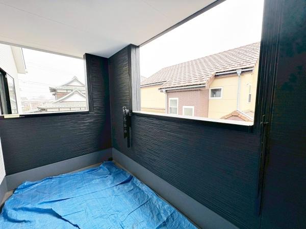 �����s�����q�s���쒬�̐V�z��ˌ��Ẵo���R�j�[