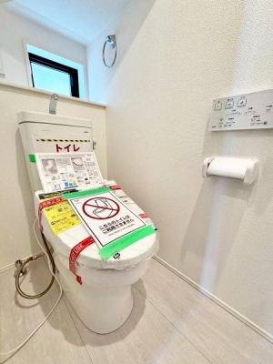 �����s�����q�s���{���̐V�z��ˌ��Ẵg�C��