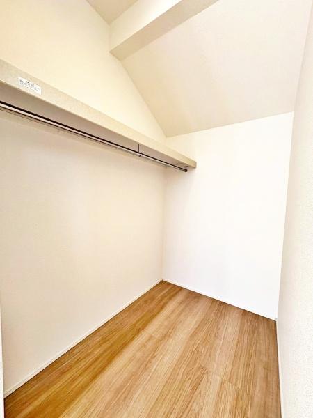 �����s�����q�s���{���̐V�z��ˌ��Ă̎��[