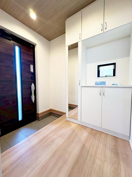 �����s�����q�s���{���̐V�z��ˌ��Ă̌���