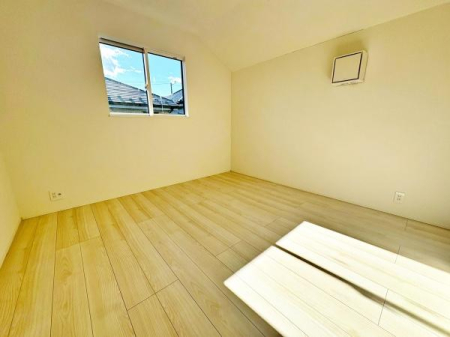 �����s�����q�s������̐V�z��ˌ��Ă̗m��