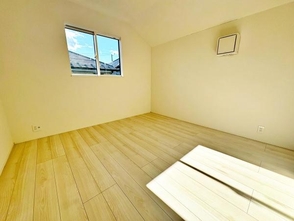 �����s�����q�s������̐V�z��ˌ��Ă̗m��