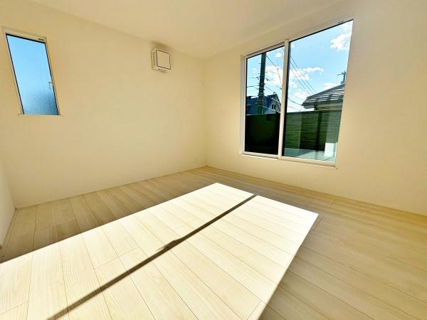 �����s�����q�s������̐V�z��ˌ��Ă̗m��