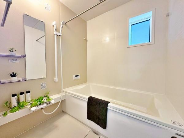 �����s�����q�s������̐V�z��ˌ��Ă̗���