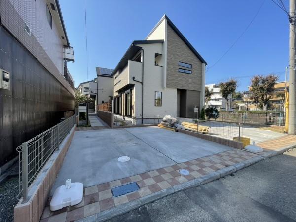 �����s�����q�s��M�؂̐V�z��ˌ��Ă̒��ԏ�