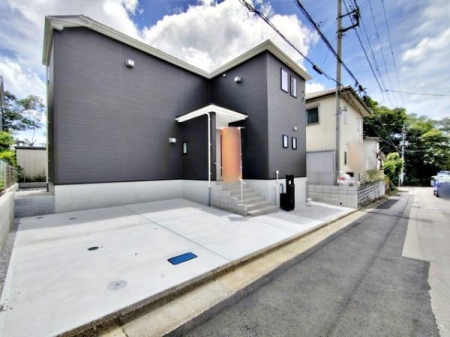 �����s�����q�s���������̐V�z��ˌ��Ă̒��ԏ�