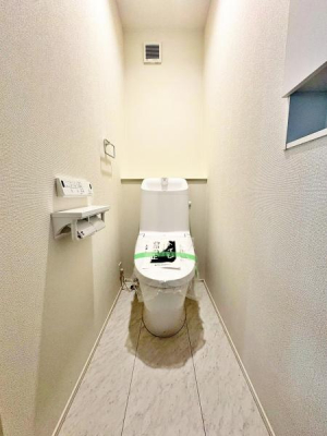 �����s�����q�s���������̐V�z��ˌ��Ẵg�C��