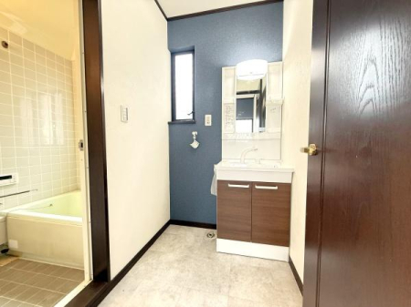 �����s�����q�s�ێR���̒��È�ˌ��Ă̐��ʑ�E���ʏ�