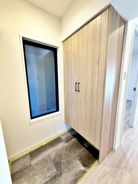 �����s�����q�s�z��̒��Ã}���V�����̌���