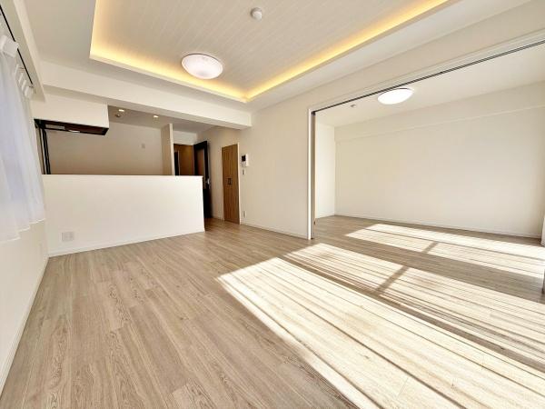 �����s�����q�s�z��̒��Ã}���V�����̃��r���O