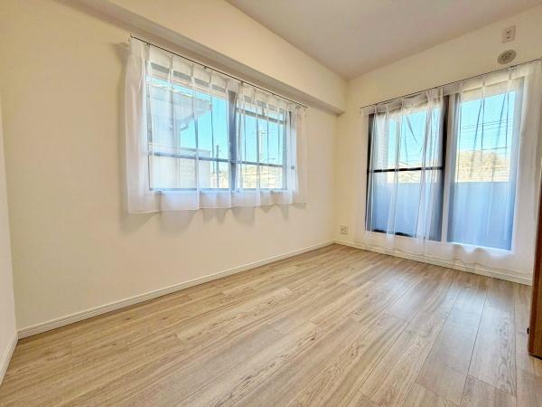 �����s�����q�s�z��̒��Ã}���V�����̗m��