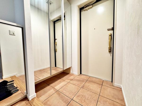 �����s�����q�s���c���̒��Ã}���V�����̌���