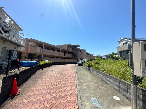 �����s�����q�s���c���̒��Ã}���V�����̌��n�O�ώʐ^