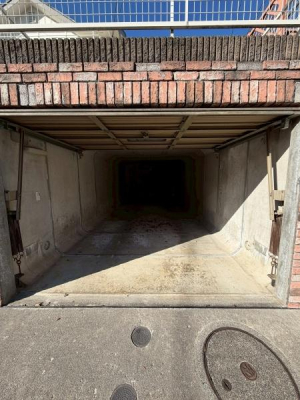 �����s�����q�s�������q��2���ڂ̒��È�ˌ��Ă̒��ԏ�