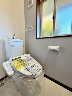 �����s�����q�s�������q��2���ڂ̒��È�ˌ��Ẵg�C��