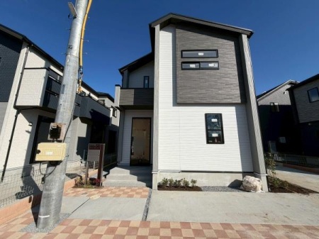 �����s�����q�s�茴���̐V�z��ˌ��Ă̒��ԏ�