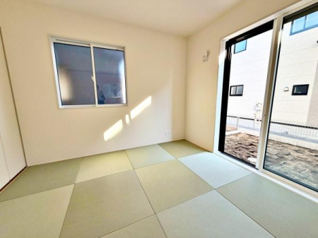 �����s�����q�s�茴���̐V�z��ˌ��Ă̘a��