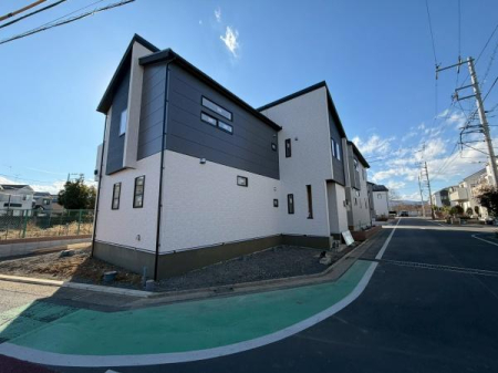 �����s�����q�s�茴���̐V�z��ˌ��Ă̑O�ʓ��H�܂ތ��n�ʐ^