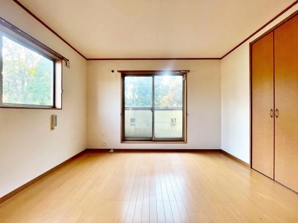 �����s�����q�s�������q��2���ڂ̒��È�ˌ��Ă̗m��