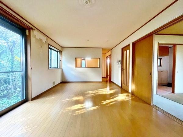 �����s�����q�s�������q��2���ڂ̒��È�ˌ��Ẵ��r���O