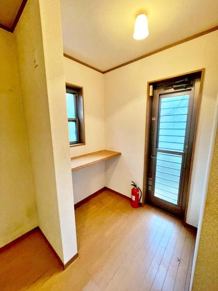 �����s�����q�s�������q��2���ڂ̒��È�ˌ��ẴL�b�`��