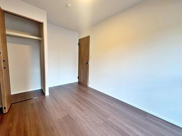 �����s�����q�s���R���̒��Ã}���V�����̎��[