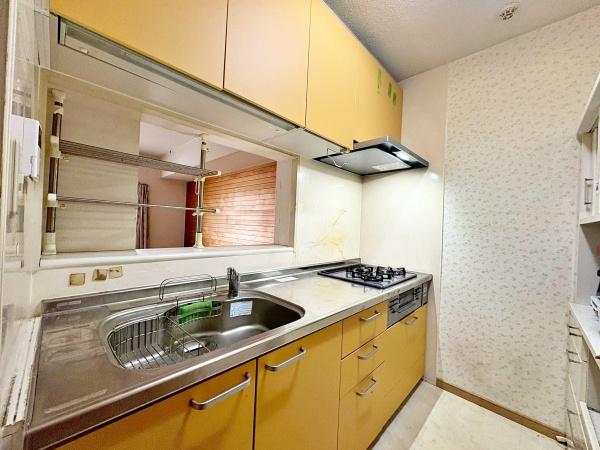 �����s�~�s�V��9���ڂ̒��Ã}���V�����̃L�b�`��