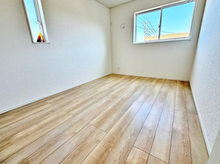 �����s�����q�s��y�����̒��È�ˌ��Ă̗m��