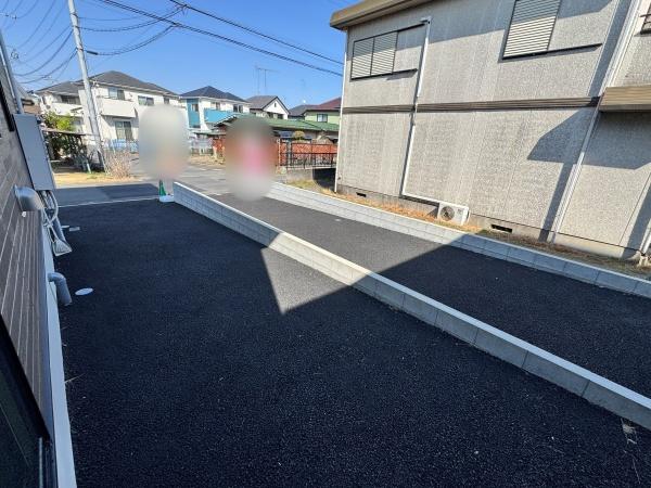 �����s�����q�s��y�����̒��È�ˌ��Ă̒��ԏ�