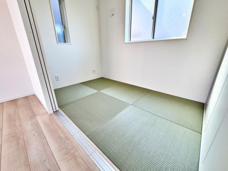 �����s�����q�s��y�����̒��È�ˌ��Ă̘a��