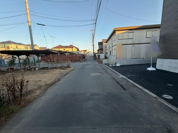 �����s�����q�s��y�����̒��È�ˌ��Ă̑O�ʓ��H�܂ތ��n�ʐ^