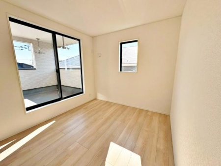 �����s�����q�s������̐V�z��ˌ��Ă̗m��