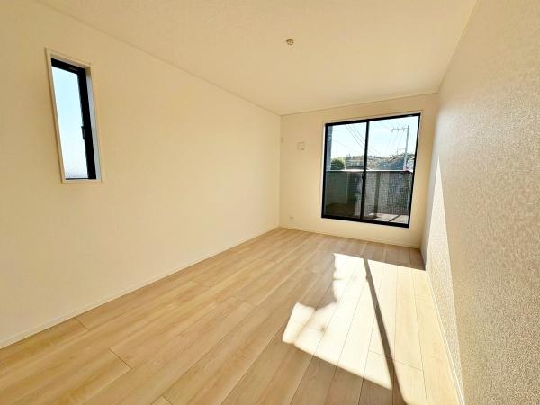 �����s�����q�s������̐V�z��ˌ��Ă̗m��